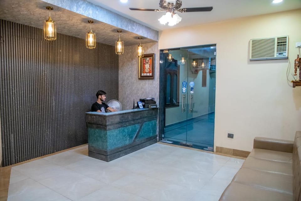 Hotel Hari Sharanam Hotel in Uttar Pradesh