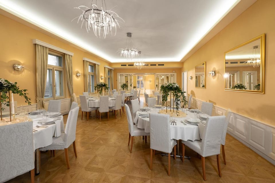 Zamecek Petrovice u Karvine Hotel in Czechia