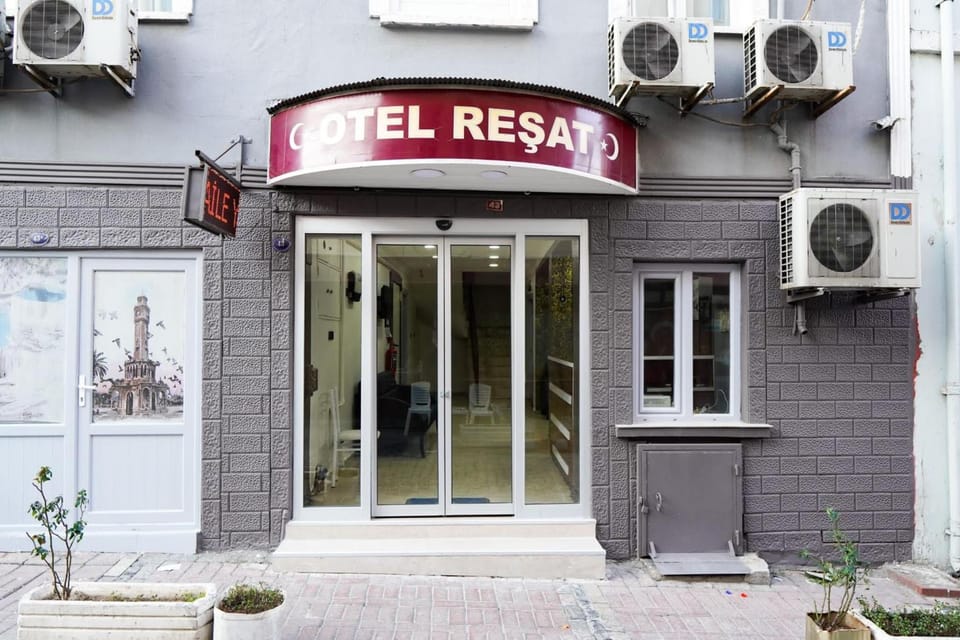 Hotel Resat Hotel in Izmir