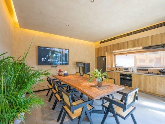 Valley Hidden Homestay Hotel in Beijing