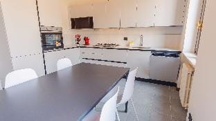 Piazza Garibaldi - Italian Homing Hotel in Desenzano del Garda