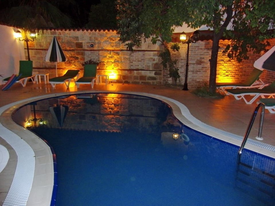 Kaleici Ozkavak Hotel Hotel in Antalya