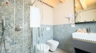 Graceful Apartments Purgatory by Ca-Sa Check Hotel in Chioggia