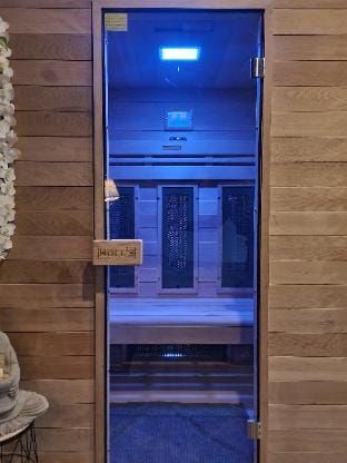 Sauna★  Détente ★ Suite Privée ★ Tours ★ Netflix Hotel in Tours