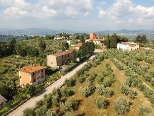 Tenuta Torre Rossa Farm & Apartments Hotel in Tuscany