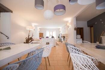 La Bastide des Bourguets Hotel in Sault