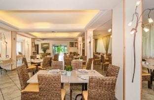 Hotel Nedy Hotel in Province of Massa and Carrara
