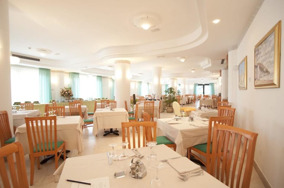 Oasiclub Hotel Hotel in Province of Foggia