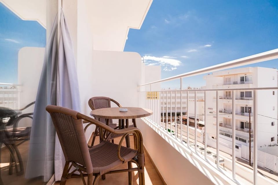 Apartamentos Avenida - MC Apartamentos Ibiza Hotel in Ibiza