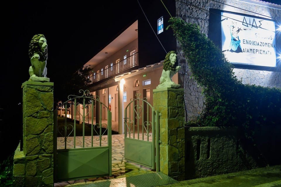 Dias studios Hotel in Crete