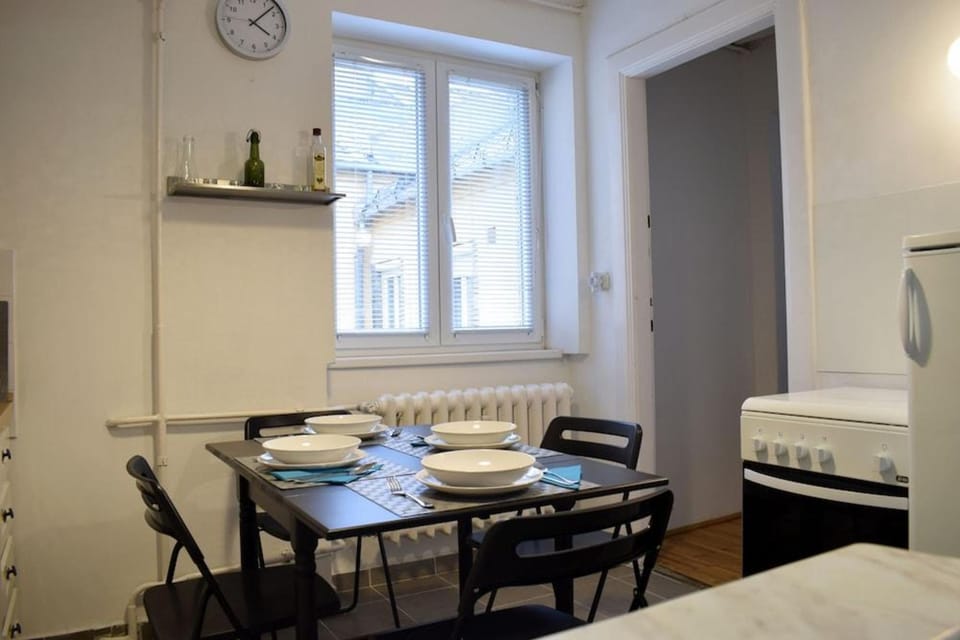 Diamond Astoria 4, Quiet Apartment Hotel in Budapest