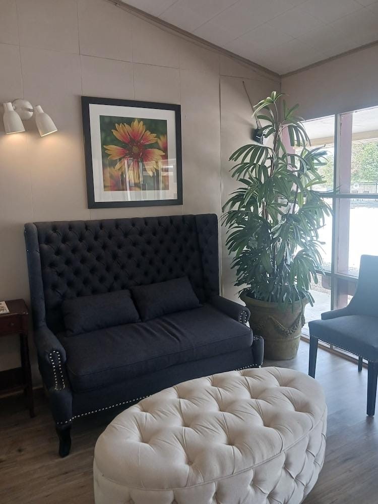 The Dietzel Hotel in Fredericksburg