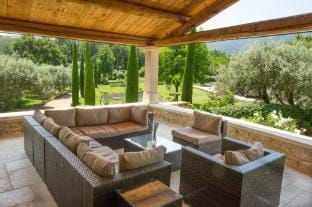 Domaine Les Roullets Hotel in Ménerbes