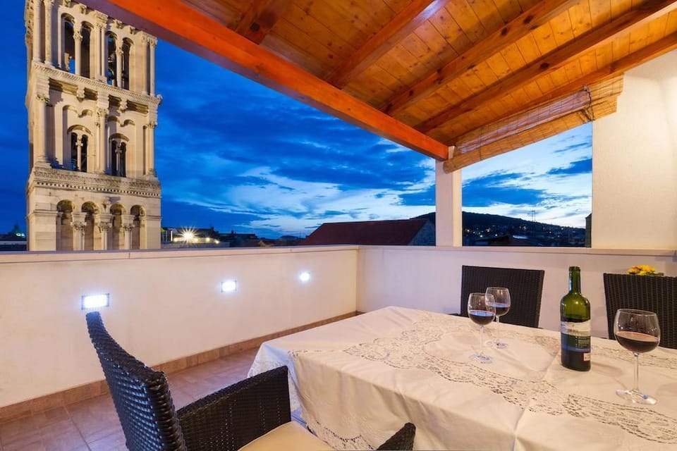 Luxury Apartment Matkovic Hotel in Split