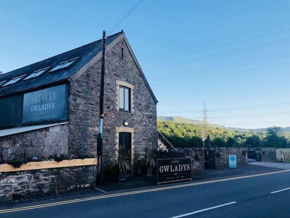 Sgwd Gwladys Hotel in Wales