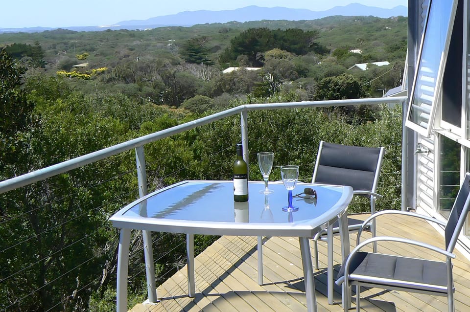 Sandy Point Beach Escape Hotel in Sandy Point