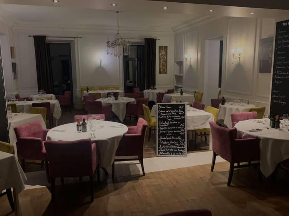 Hotel Restaurant Le Repère Hotel in Provence-Alpes-Côte d'Azur
