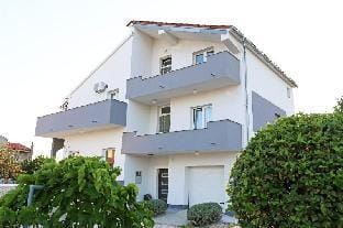 Guesthouse Villa DomeNico Hotel in Šibenik-Knin County, Croatia