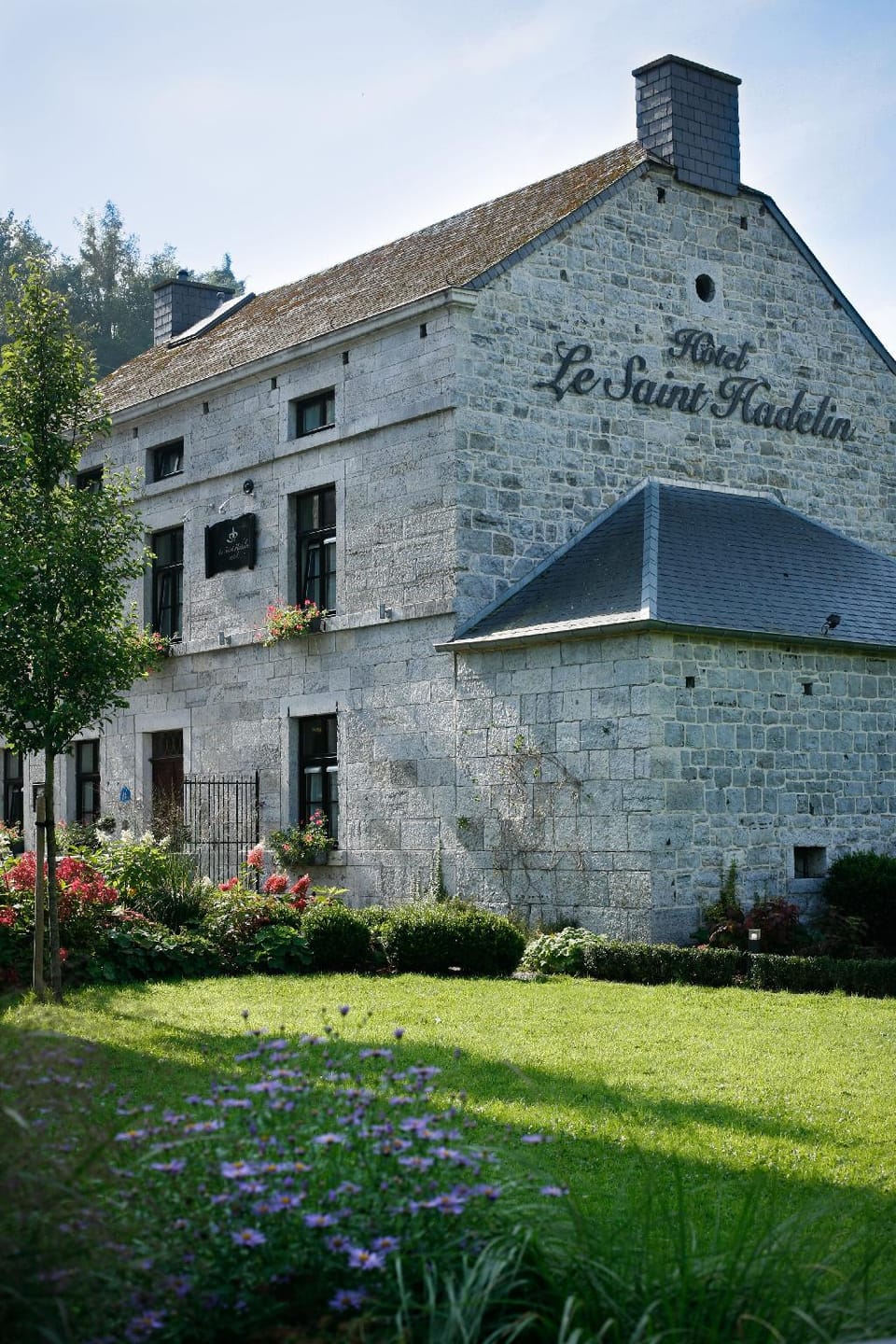 Hotel Le Saint Hadelin Hotel in Dinant