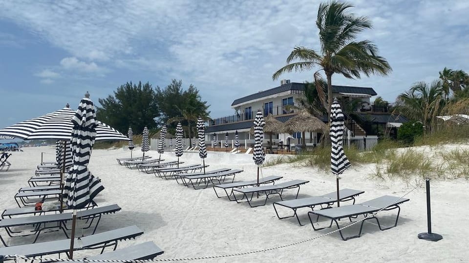 The Retreat at Anna Maria Island Inn Hotel in Bradenton Beach