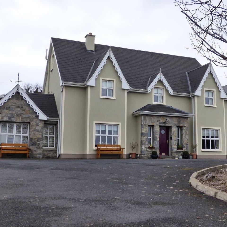 Parkhouse Bed and Breakfast Hotel in County Limerick
