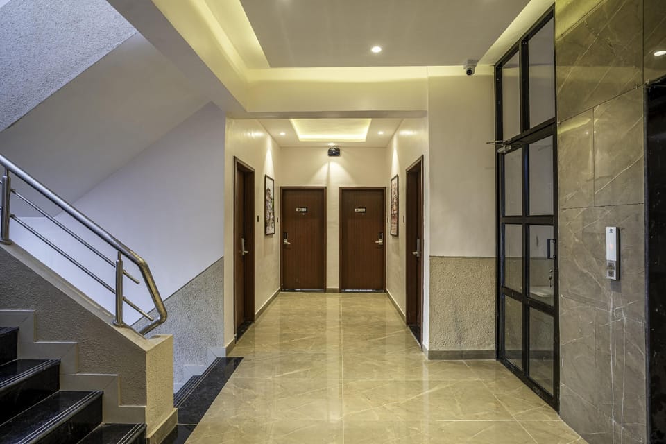StayBird Divine Suites Business Hotel Hotel in Pune