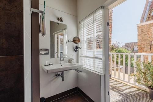 Hotel De Heeren Hotel in Kamperland