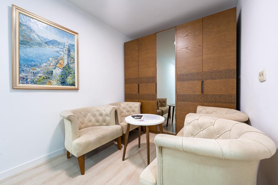 Hotel Adrovic Hotel in Sveti Stefan