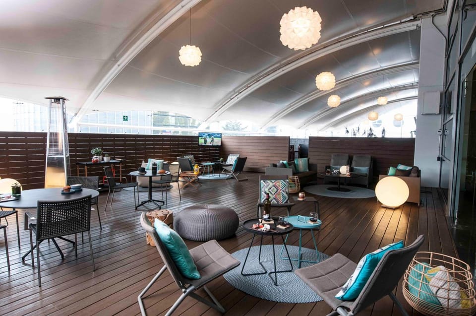 Stadia Suites Mexico City Santa Fe Hotel in Mexico City