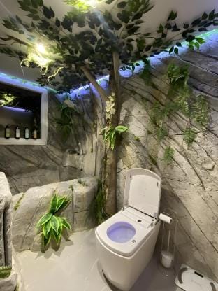 Futurotel Space Spa Garden Hotel in Granada
