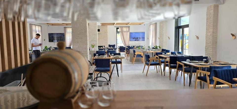 Lumi i Bardhe Hotel & Restaurant Hotel in Vlorë County, Albania