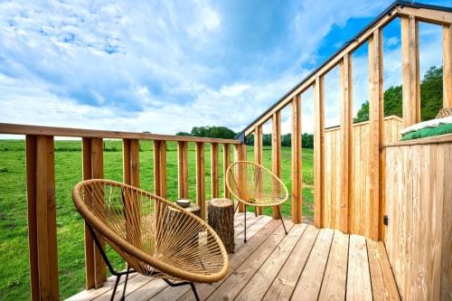 Les Cabanes Champetres - Le Domaine des Trois Tilleuls Lodge in Wallonia, Belgium
