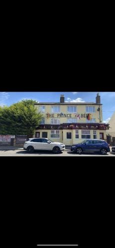 The Prince Albert, Whitton Inn in Twickenham