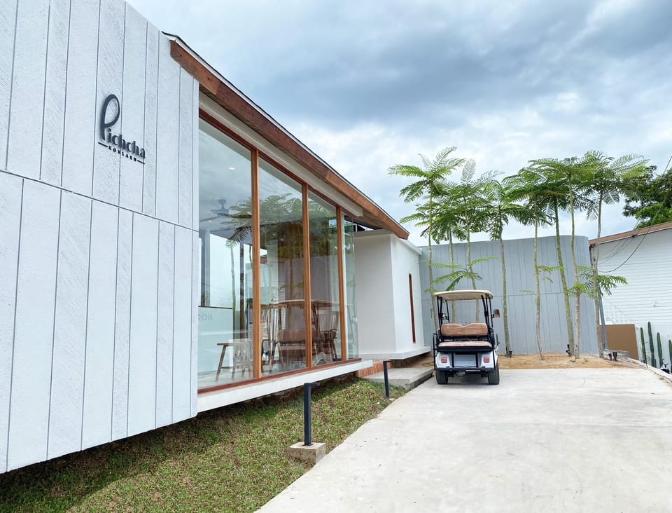 Pichcha Kohlarn Hotel in Chon Buri Changwat