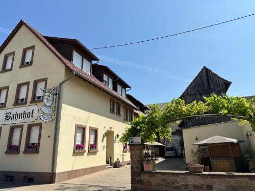 Pension Zum Bahnhof Hotel in Rhineland-Palatinate