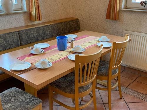 Pension Zum Bahnhof Hotel in Rhineland-Palatinate