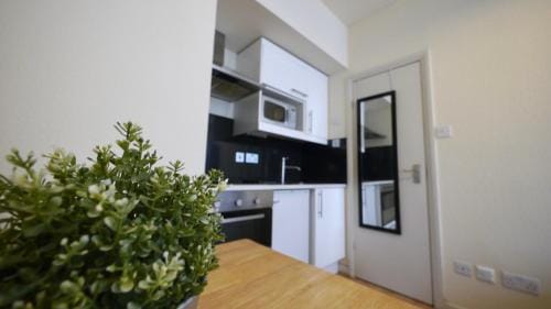 Studio 20 Ash Hotel in London Borough of Camden