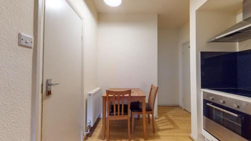 Studio 20 Ash Hotel in London Borough of Camden