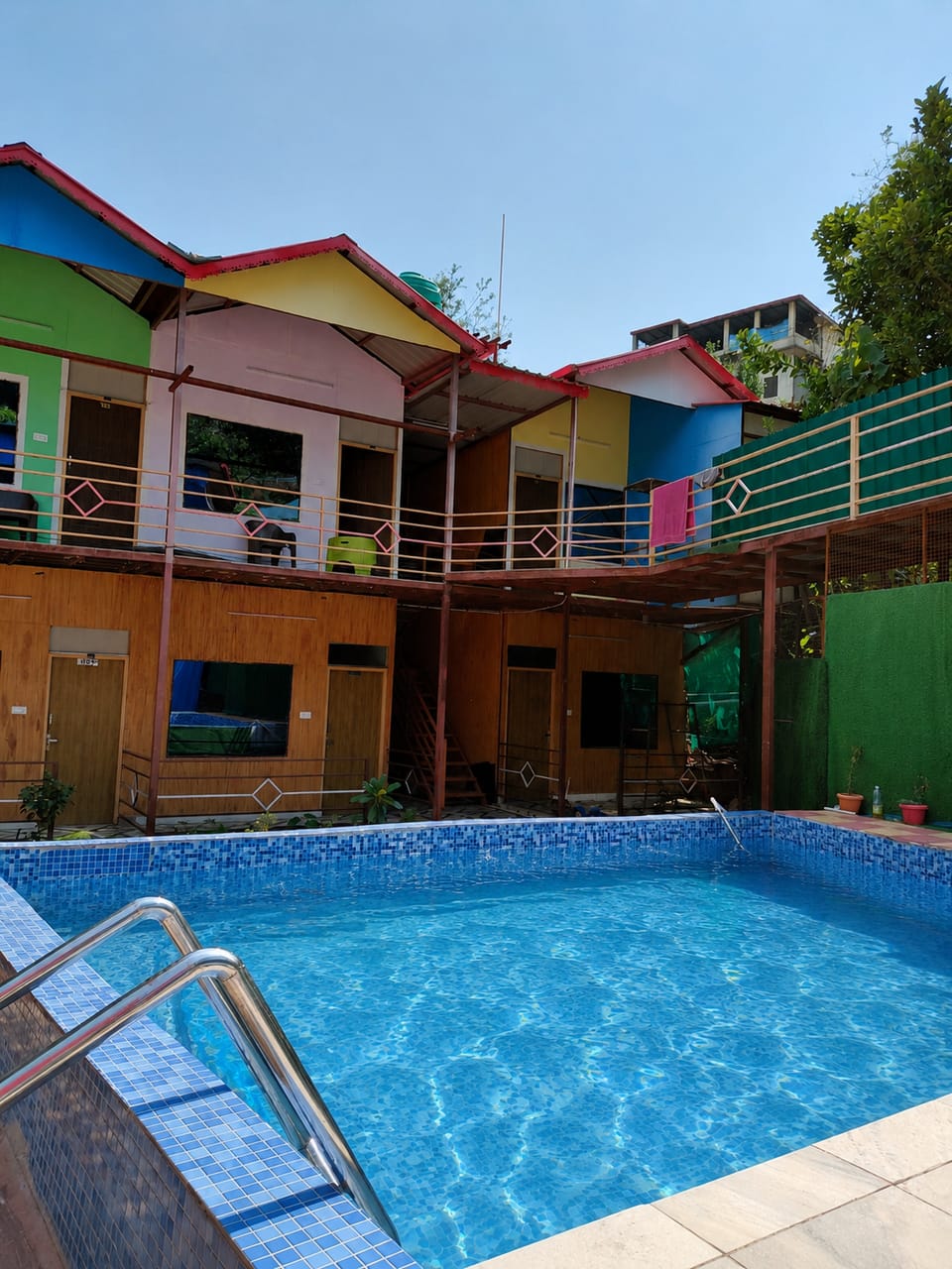 Swimming pool