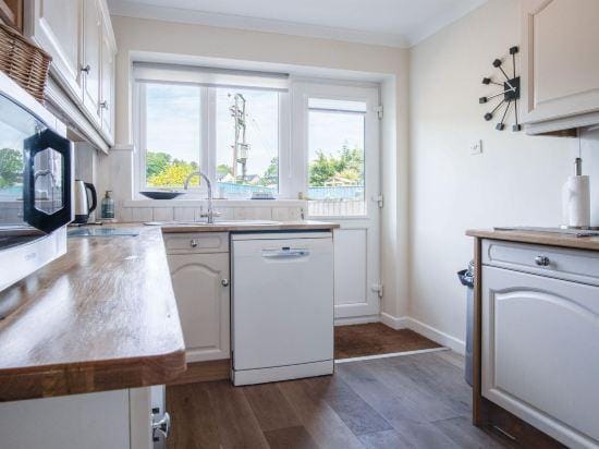 Clover Cottage - 2 Bedroom Cottage - Begelly Hotel in Wales
