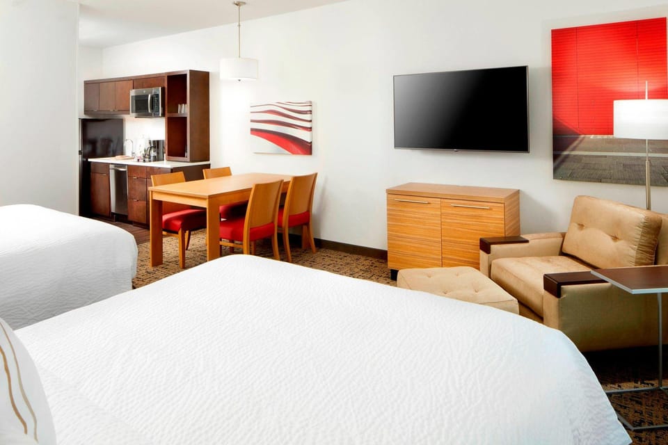 Suite room