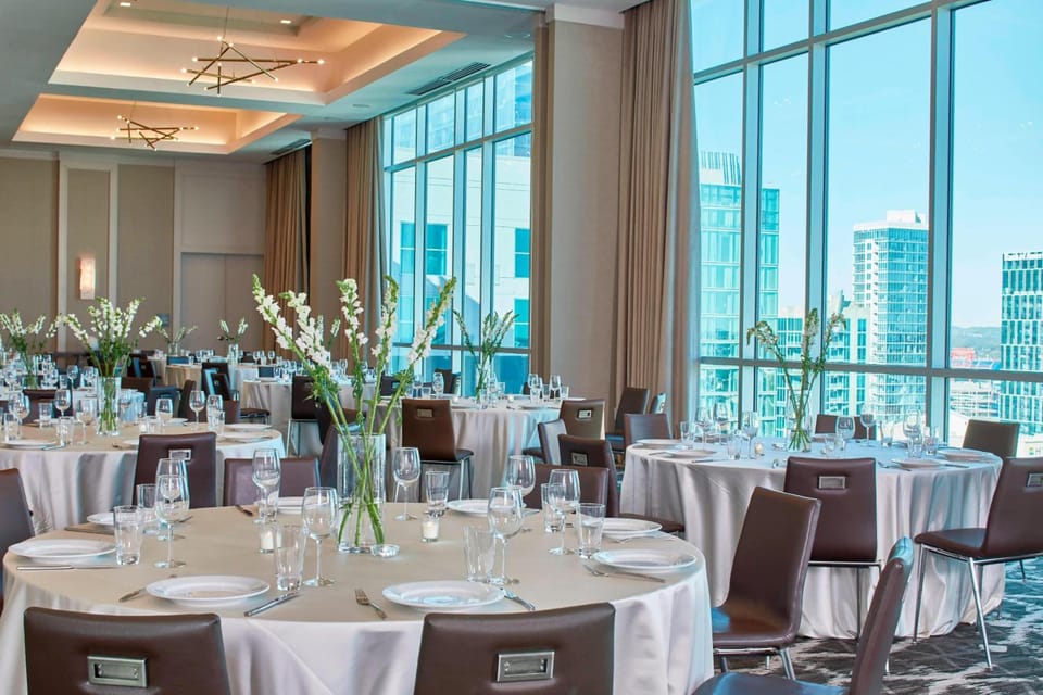 SpringHill Suites by Marriott Nashville Downtown/Convention Center Hotel in Nashville