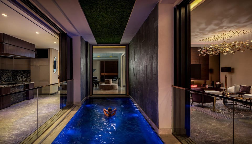 Swimming pool