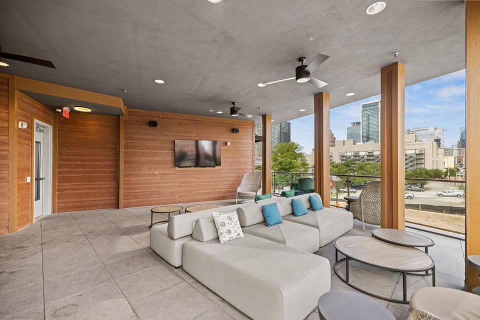 Placemakr Downtown Austin Hotel in Austin