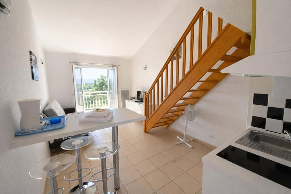 Le Manon Residence Apartment hotel in French Riviera