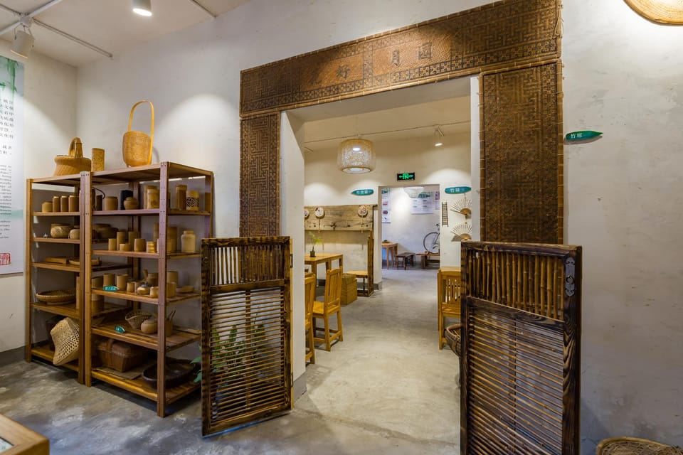Floral Hotel· Shanghai Green Bamboo Lane Theme Inn Jinshanzui Fishing Village Hotel in Shanghai