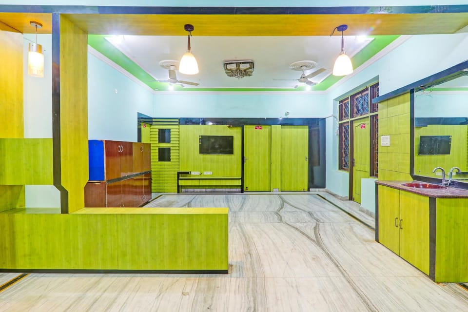 Hotel O S&R Haven Hotel in Uttar Pradesh