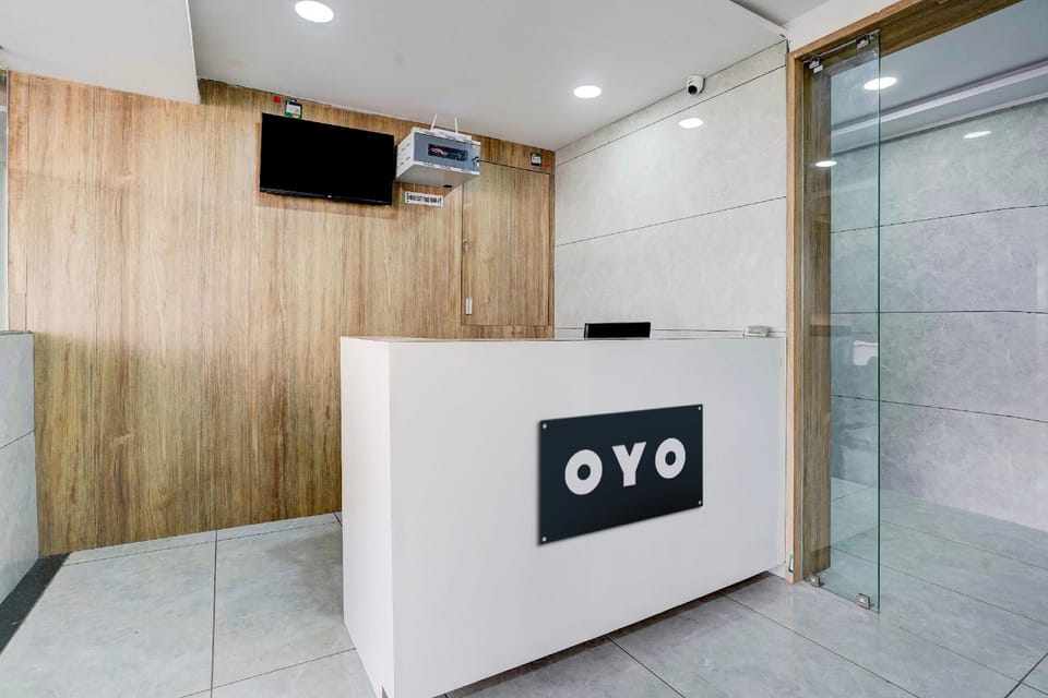 Hotel O Champaign Hotel in Ahmedabad