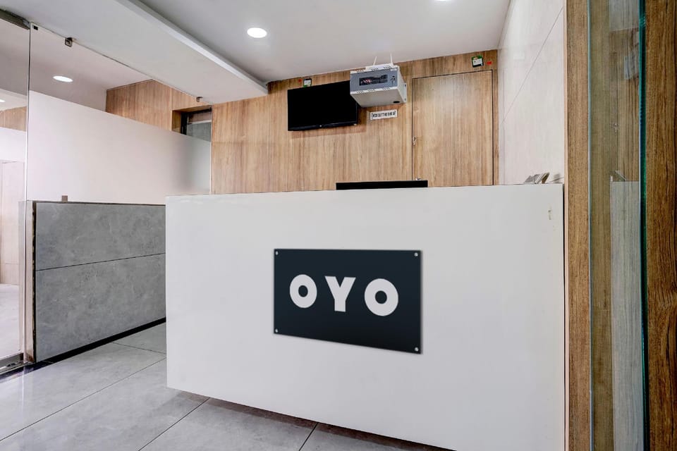 Hotel O Champaign Hotel in Ahmedabad