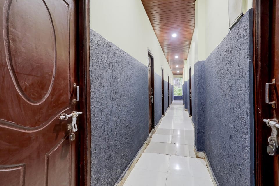 SPOT ON SRI KARTHIK GRAND INN Hotel in Telangana